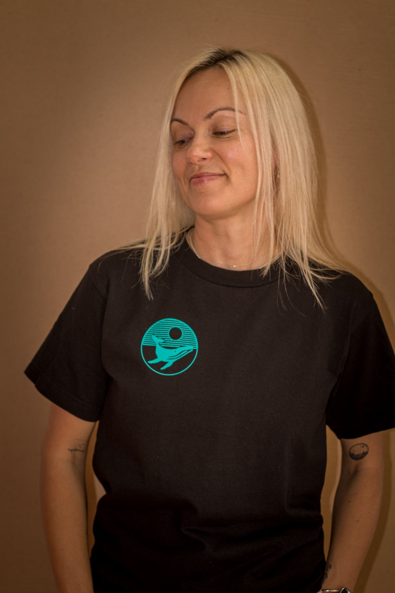 Save the Whales T-shirt - BIGFOOT MAGAZINE - T-Shirt